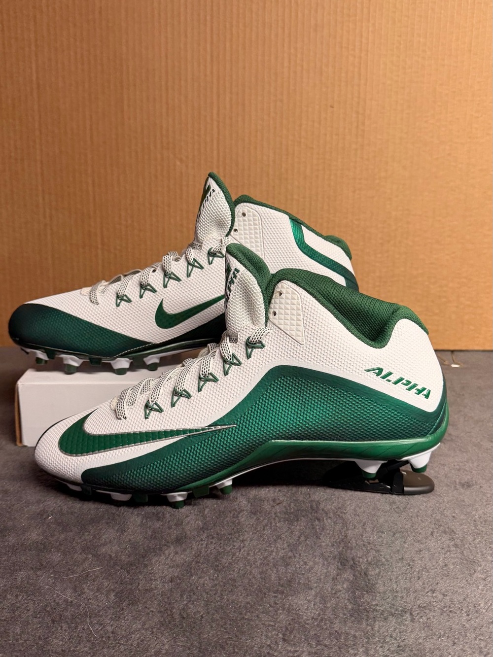 Nike Alpha Pro 2 Mid 3/4 Detachable Football Cleats Green White Sz 13